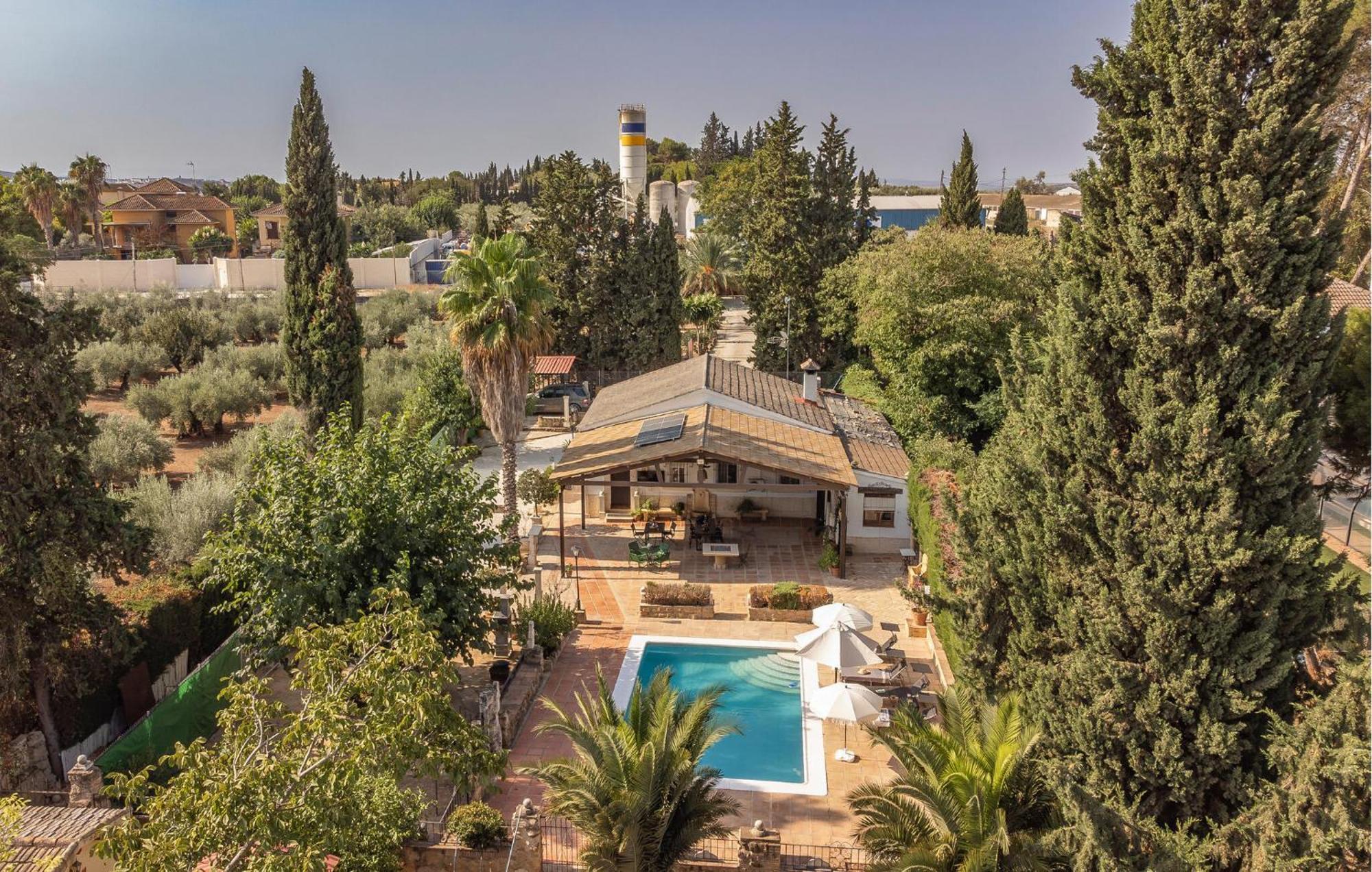 Awesome Home In Montilla With Kitchen Kültér fotó