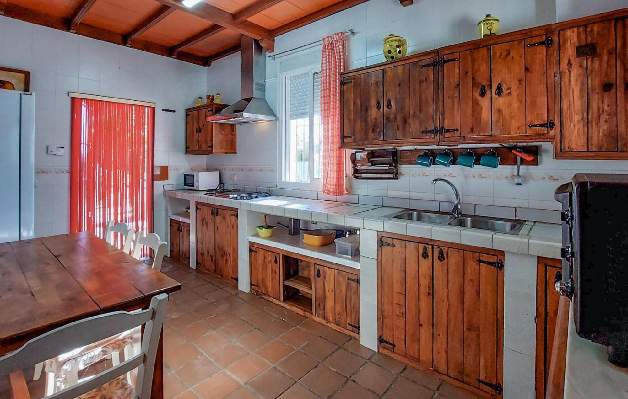 Awesome Home In Montilla With Kitchen Kültér fotó